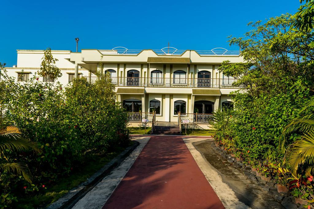 Amidhara Resort Gírský les Exteriér fotografie